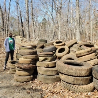 Clean Communities Partnership Conducts Mass Cleanup of South River